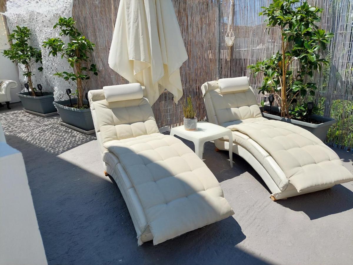 The White Suites Adamantas  Buitenkant foto