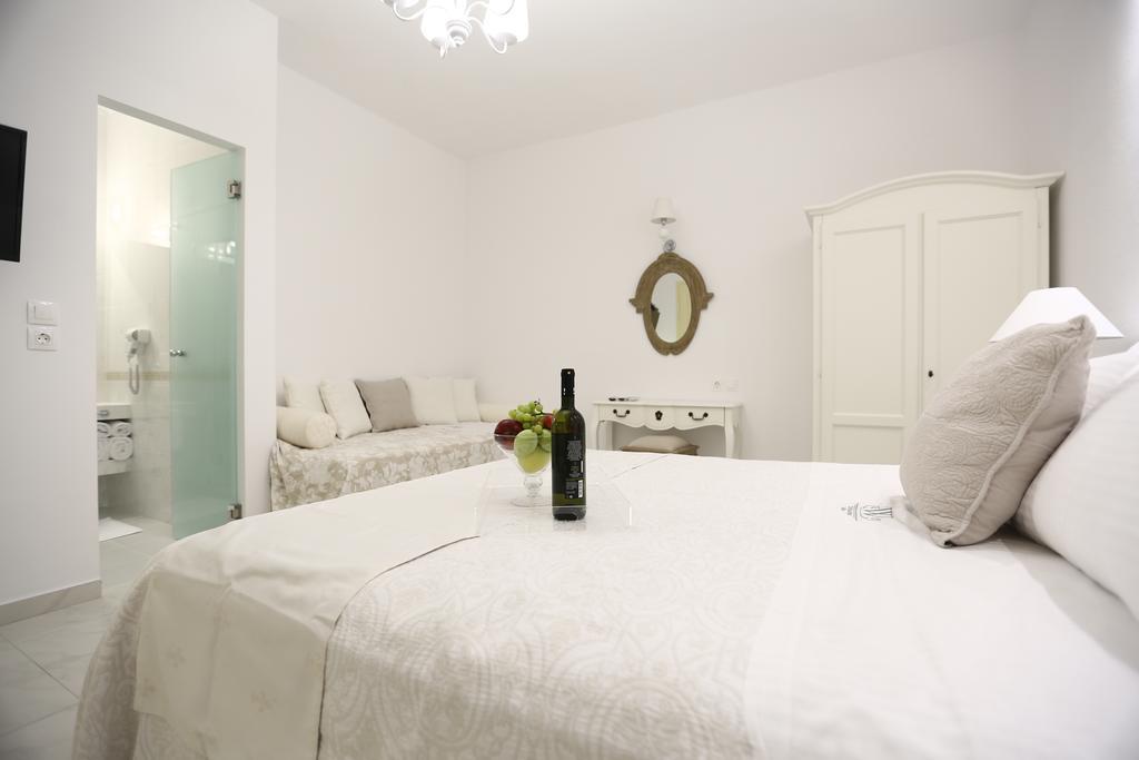 The White Suites Adamantas  Kamer foto