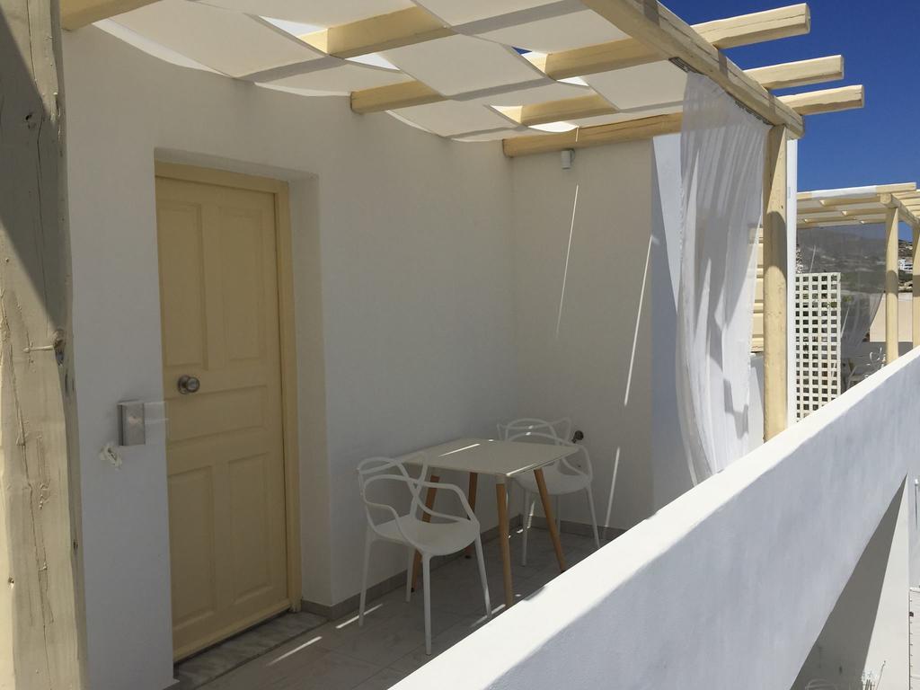 The White Suites Adamantas  Buitenkant foto